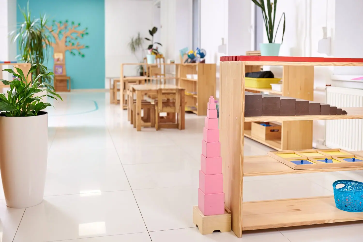 Jak wybrać odpowiednie przedszkole dla dziecka w oparciu o metodę Montessori